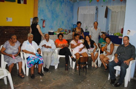 Parte da família Silveira reunida (Foto: Daniel Avellar)